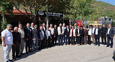 Başkan Ünlü muhtarlarla bir araya geldi