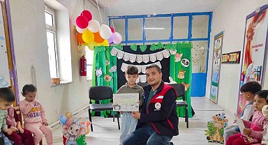 Başmakçı'da minik öğrencilere hayvan sevgisi anlatıldı