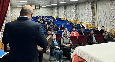 Bayburt Fen Lisesinde öğrencilerin başarıları velilerle değerlendirildi