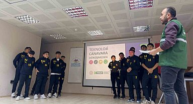 Bayburt'ta genç futbolculara bağımlılıkla mücadele eğitimi verildi