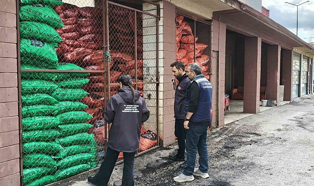 Bayburt'ta katı yakıt satışı yapan işyerleri denetleniyor