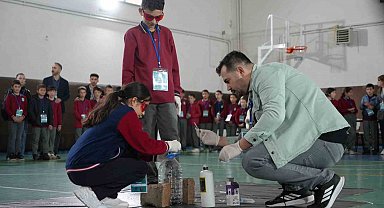 Bayburt'un köy okullarında teknoloji yolculuğu sürüyor