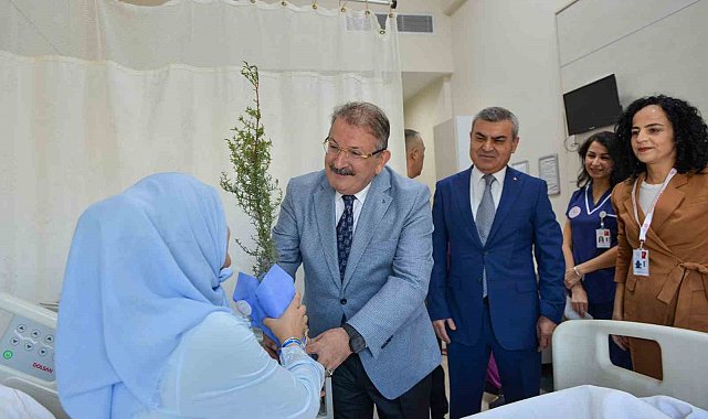 Bebek dostu hastanede Normal Doğum ve Emzirme Haftası etkinliği düzenlendi