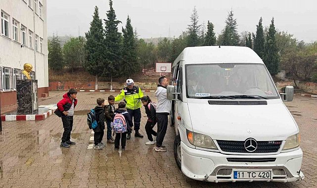 Bilecik'te 360 araç ve bin 63 kişi denetlendi