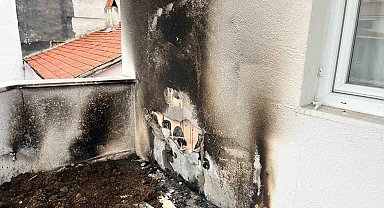 Bilecik'te balkonda düdüklü tencerede unutulan yemek yangına neden oldu