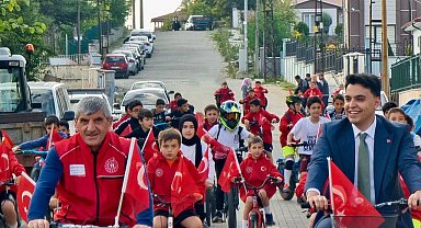 Bilecik'te Cumhuriyet'in 103'üncü yılı için pedal çevirdiler