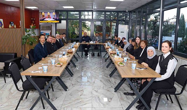 Bilecik'te huzurevi sakinleri jandarmada ağırlandı