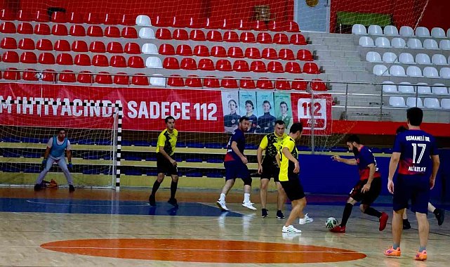 Bilecik'te Kamu Spor Oyunları Futsal Turnuvası başladı