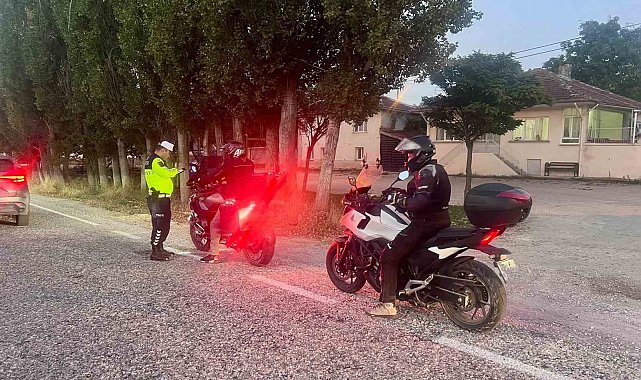 Bilecik'te kurallara uymayan 7 sürücüye ceza