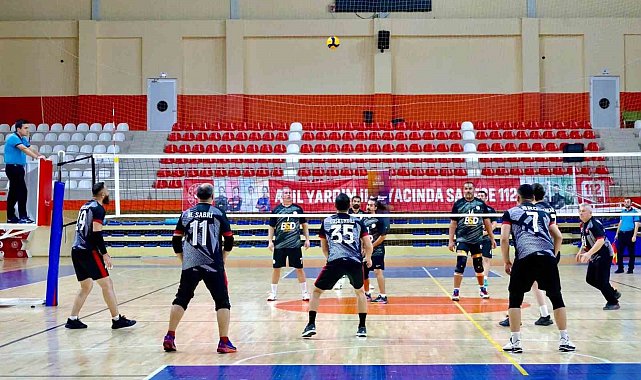 Bilecik'te voleybol şampiyonları belli oldu
