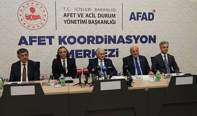 Binali Yıldırım, Erzincan'ın geleceğine yönelik projelerde iş birliğinin önemini vurguladı