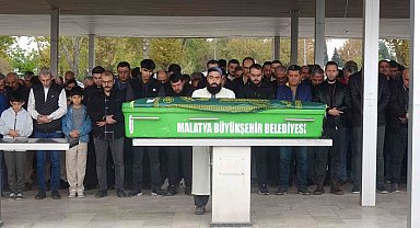 Bisiklet kazasında hayatını kaybeden adliye çalışanı Malatya'da defnedildi