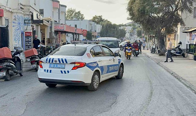 Bodrum'da alev topuna dönen depo 15 dakikada kül oldu