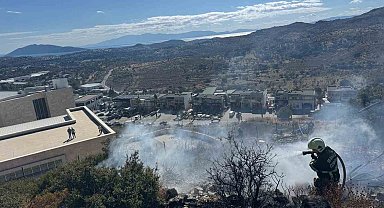 Bodrum'da alevler makilik alana yayıldı