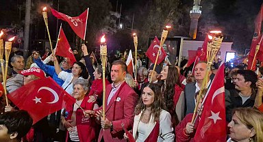 Bodrum'da binlerce kişi bayramı kutladı