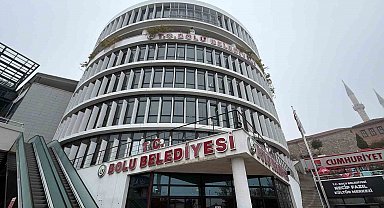 Bolu Belediyesi'ne şafak operasyonu: 4 gözaltı