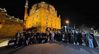 Bolu'da aileler ve öğrenciler camide buluştu