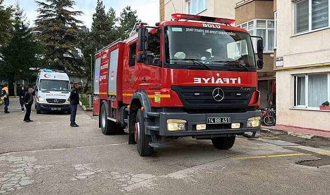 Bolu'da elektrik panosu yangını: "Dumandan aşağıya inemedik"