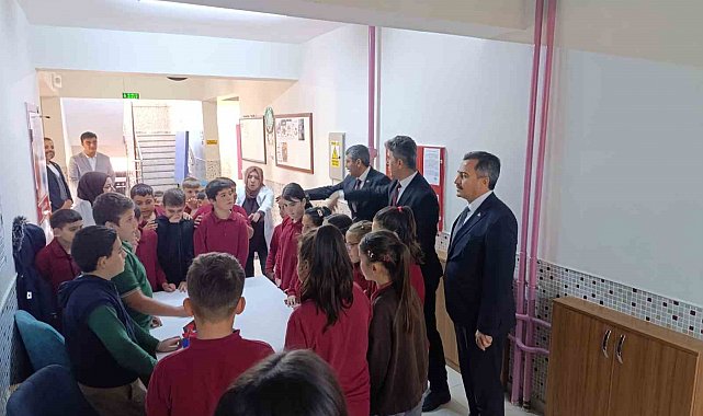 Bolvadin ve Çay'da TÜBİTAK 4009 Bilim Fuarı heyecanı