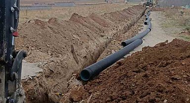 Bolvadin'de alt yapı çalışmaları sürüyor