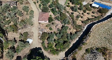Bozdoğan Belediyesi Kamışlar Mahallesi'nde yolları yeniliyor