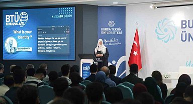 BTÜ'nün konuğu Lauren Booth: Kimlik bu dünyadaki en değerli varlığınızdır