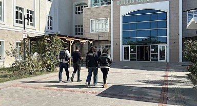Burdur'da 3 bin 97 kullanımlık sentetik kannabinoid ele geçirildi: 2 gözaltı