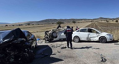 Burdur'daki 3 aracın karıştığı kazada ölü sayısı 2'ye yükseldi