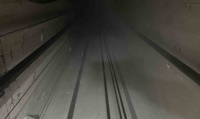 Bursa'da apartmanda panik: Duman asansör boşluğundan çıktı