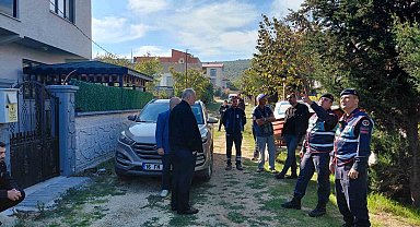 Bursa'da çatıya çıkıp yıkıma direndi...Mudanya'da gergin bekleyiş