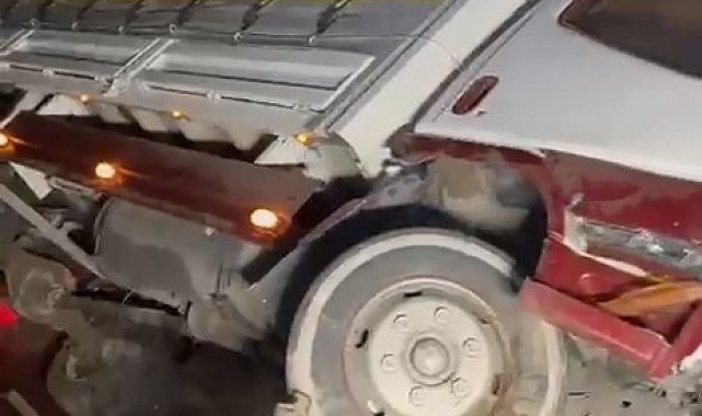 Bursa'da dört araç birbirine girdi: Trafik uzun süre aksadı