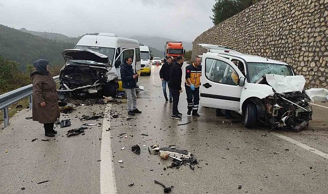Bursa'da feci kaza: 1 ölü, 10 yaralı