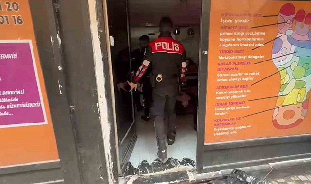 Bursa'da fuhuş operasyonu: 21 kadın kurtarıldı, 12 şüpheli gözaltına alındı