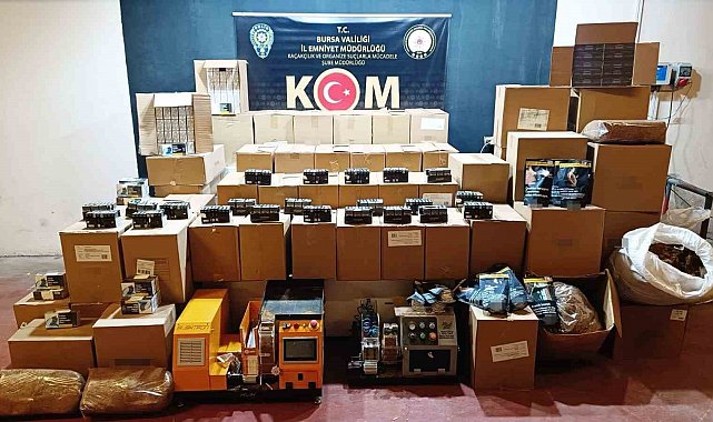 Bursa'da kaçak sigara ve tütün operasyonu: 4 şüpheli yakalandı