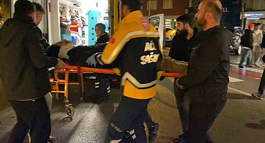 Bursa'da motosikletin çarptığı yaya ve sürücü yaralandı