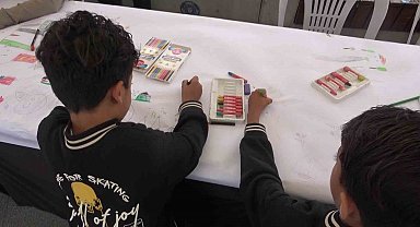 Bursa'da "Filistinli Çocuklar İçin Çiz" etkinliği: 10 yaşındaki Munzir'den duygu dolu mesaj