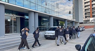 Bursa'da siber dolandırıcılık operasyonu: 4 şüpheli tutuklandı