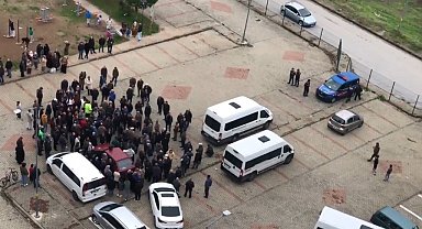 Bursa'da toplu konutlarda yönetimin çeşitli düzenlemeler için ek ödeme talebine tepki