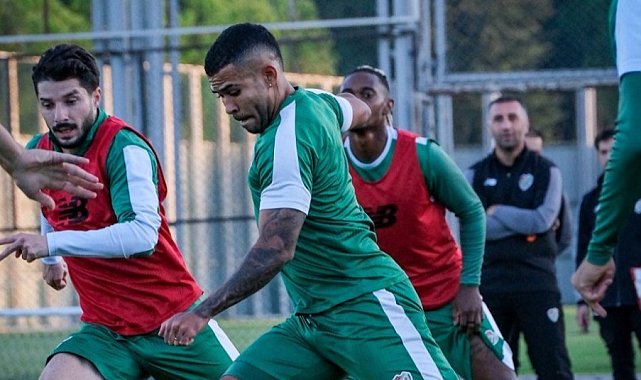 Bursaspor'da Ankara Keçiörengücü mesaisi sürüyor