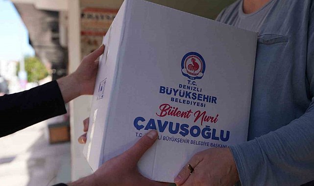 Büyükşehir online gıda kolisi desteğini sürdürüyor