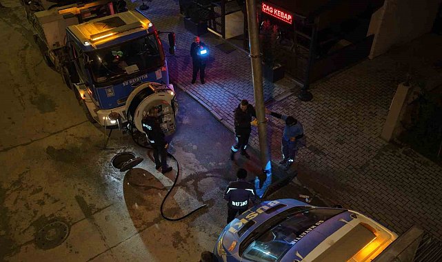 Büyükşehir'de yağmur teyakkuzu: bin 126 personel, 439 araç görev başında
