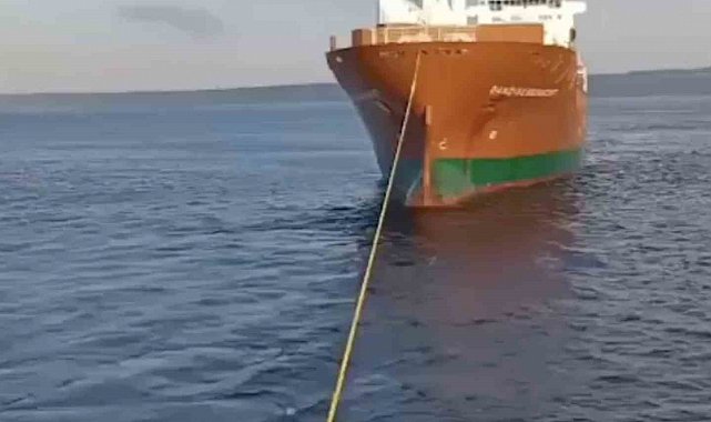 Çanakkale Boğazı'nda genel kargo gemisi makine arızası yaptı