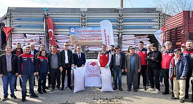 Çanakkale'de çiftçilere sertifikalı buğday dağıtıldı