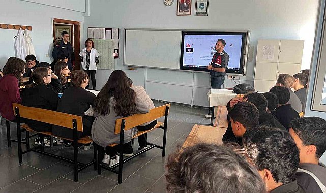 Çanakkale'de okul önlerinde denetimler aralıksız sürüyor