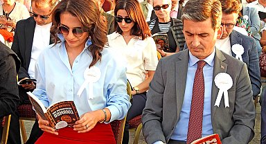 Çeşme'de "Hayatın Anlamı Kitap" projesinin 5. sezonu başladı