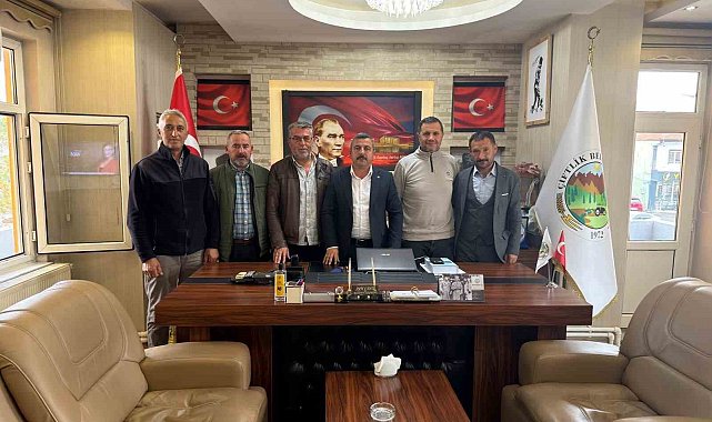 Çiftlik Belediye Başkanı Arif Çakıl CHP'den istifa etti