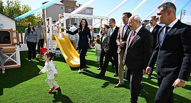 Çivril'de 132 öğrenci kapasiteli Deniz Yıldızı Gündüz Bakımevi açıldı