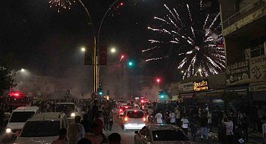 Cizre'de Amedspor kutlamaları kabusa döndü: Maç sonrası havai fişekli çatışma