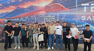 Cizreli öğrenciler TEKNOFEST coşkusunu yerinde yaşadı