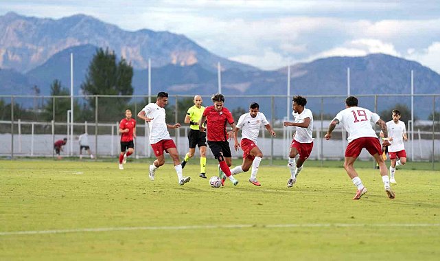 Çorum FK, hazırlık maçında Antalyaspor'a 2-1 mağlup oldu